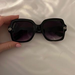 G sunglasses